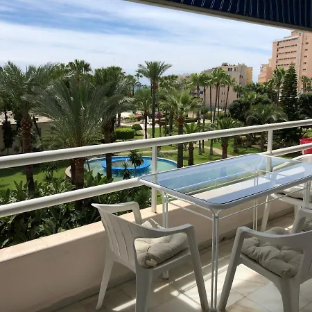 公寓 Apto Costa Lago Playamar 2 *