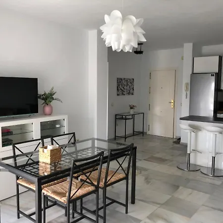 公寓 Apto Costa Lago Playamar 2 *